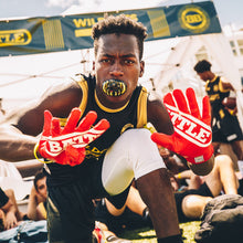 画像をギャラリービューアに読み込む, Battle | Double Threat Football Receiver Gloves
